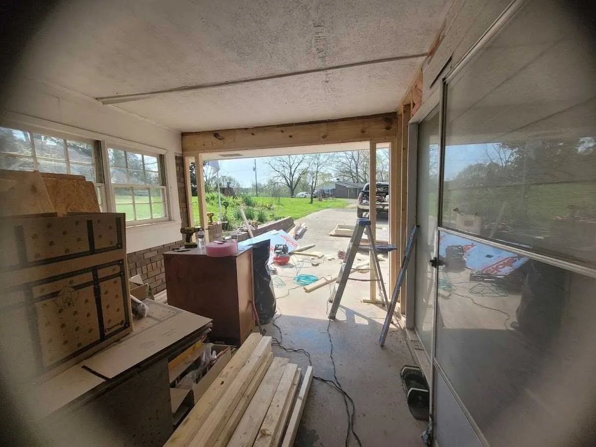 Air movers and dehumidifier for Drying & Dehumidification in Cleburne